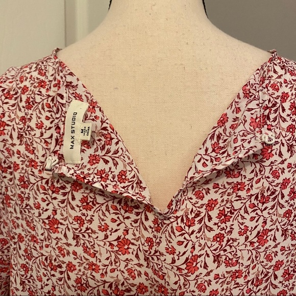 MAX STUDIO Floral/Handkerchief Print Tie Blouse - Picture 13 of 14